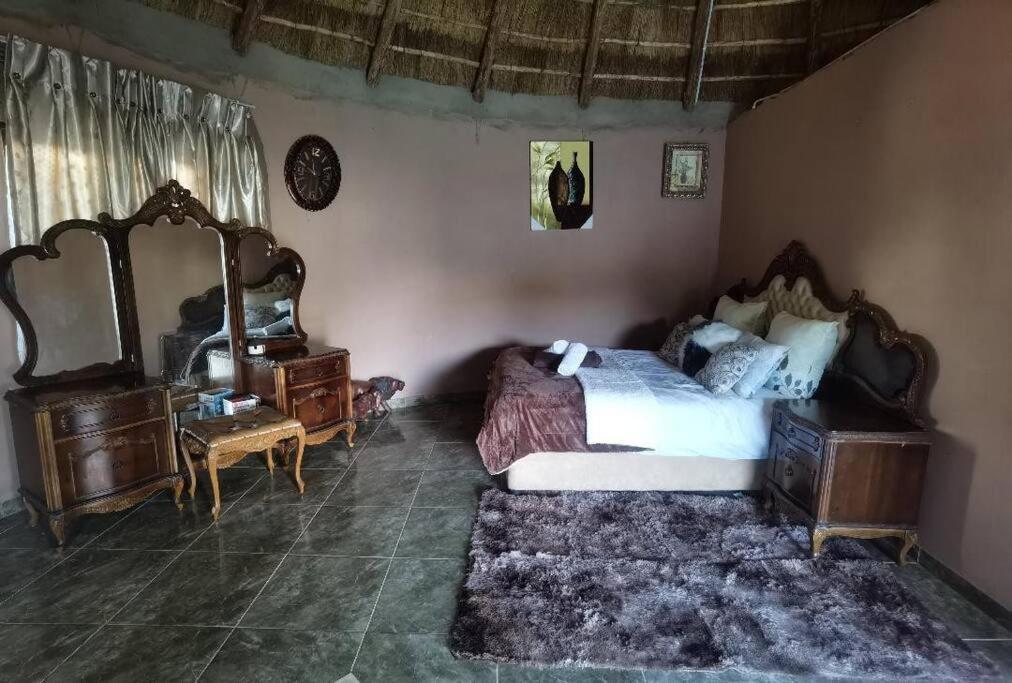 The Round House Apartment Manguzi Exterior photo